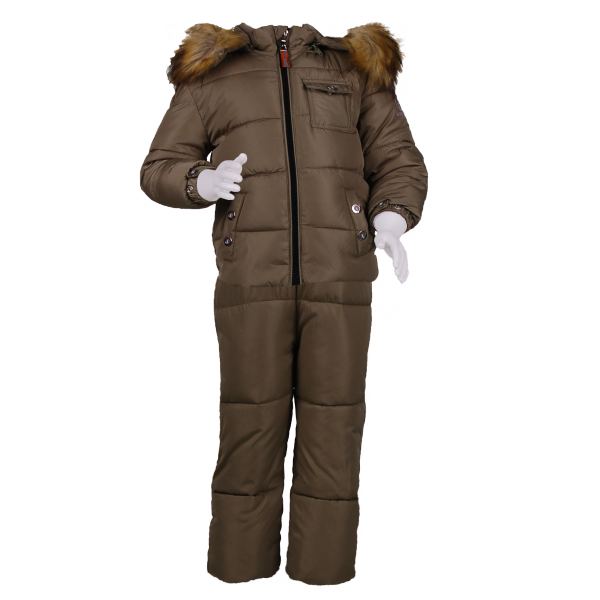 Зимний костюм коричневого цвета