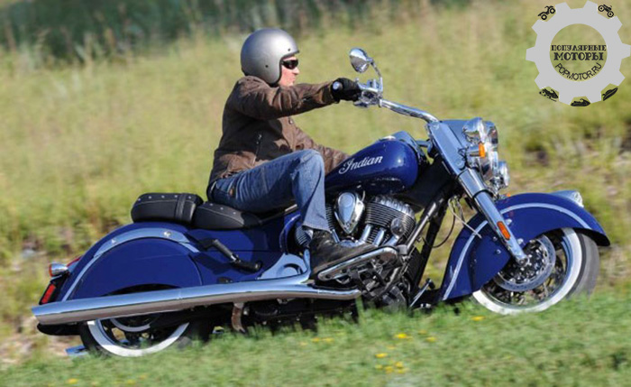 Фото мотоцикла Indian Chief Classic - 10 лучших круизеров для высоких водителей